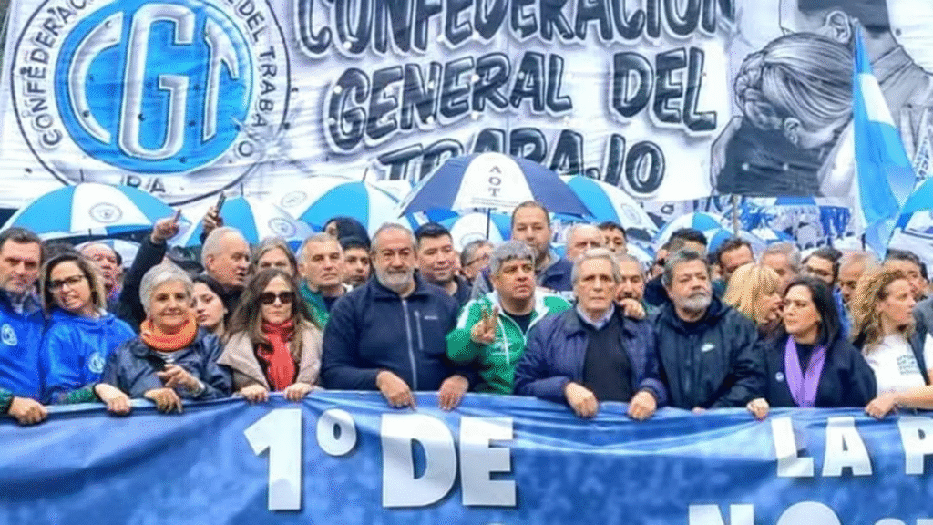 La CGT marcha por la industria y cuestiona el rumbo económico del Gobierno