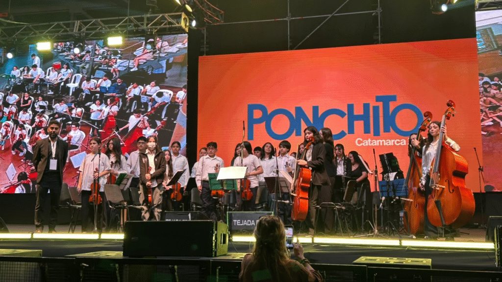 Ponchito 2026: color, música y tradición en el Predio Ferial