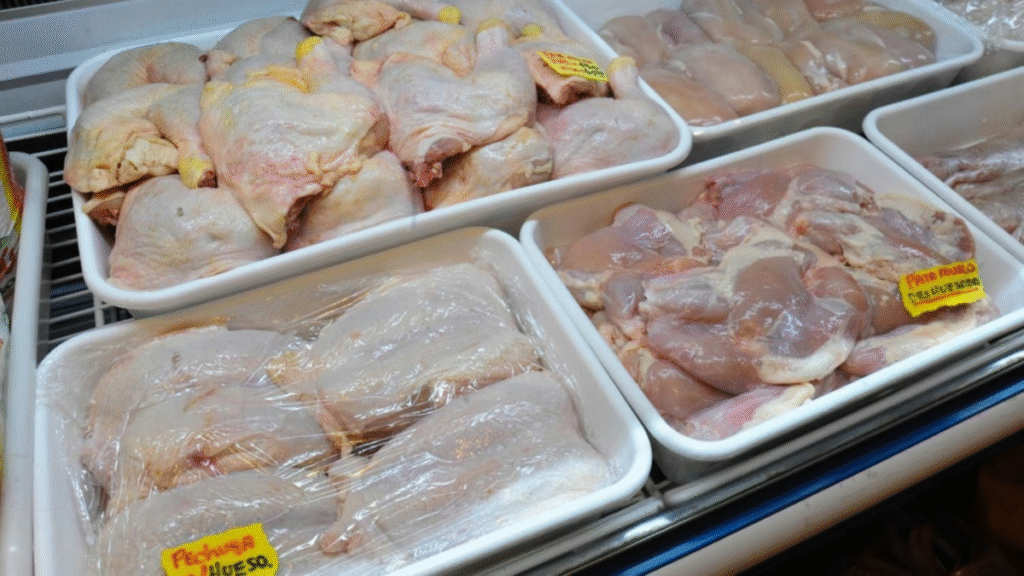 Por primera vez, el pollo superó a la carne vacuna en el consumo de los argentinos