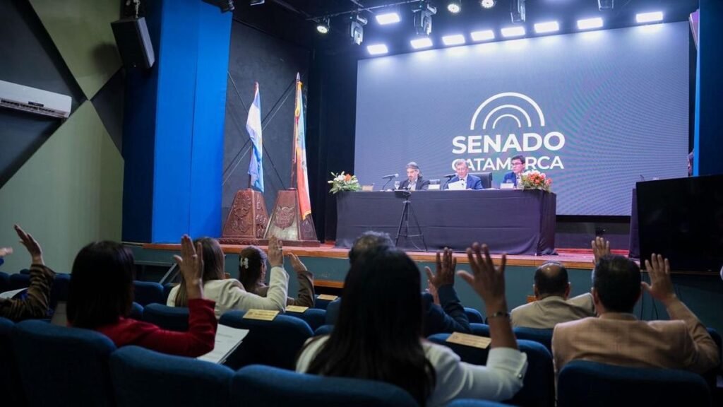 El Senado llevó su labor legislativa a Recreo y reafirmó su compromiso con el interior