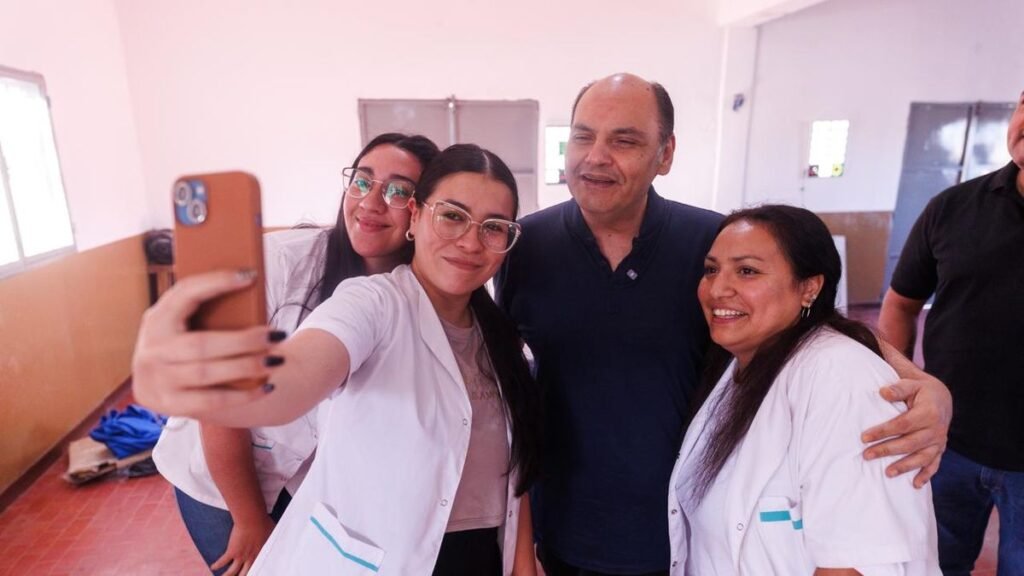 Saadi encabezó el operativo “Ver para Crecer” en La Cruz Negra